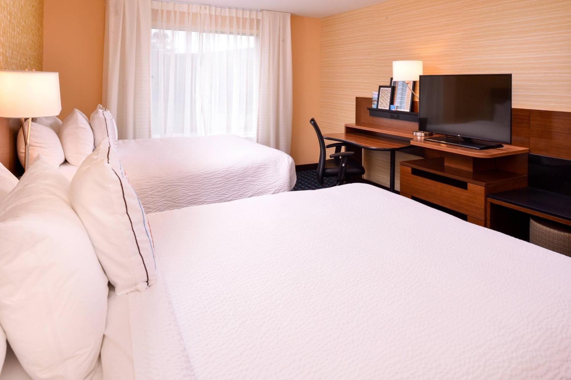 Fairfield Inn & Suites By Marriott Plymouth White Mountains מראה חיצוני תמונה