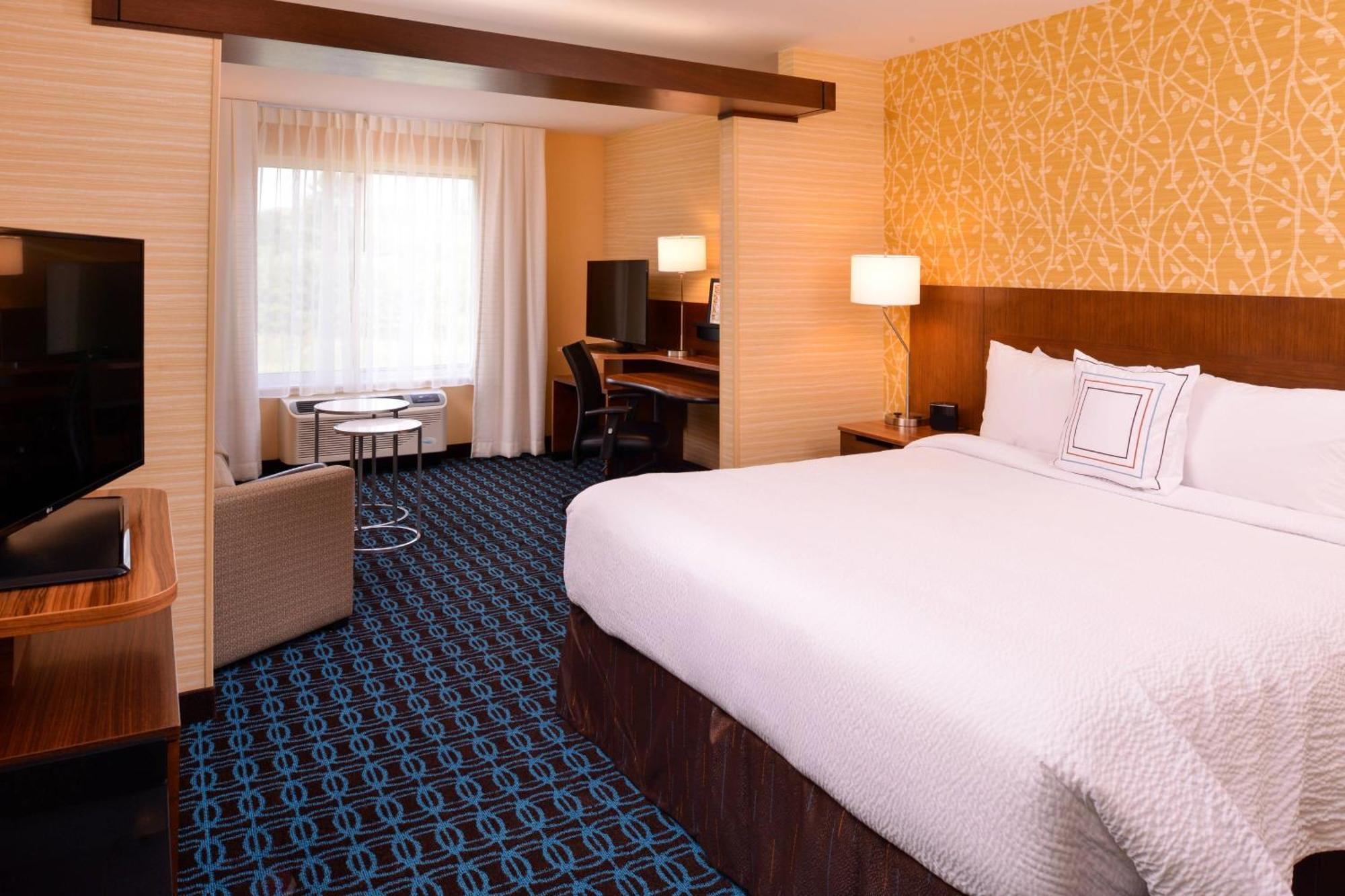 Fairfield Inn & Suites By Marriott Plymouth White Mountains מראה חיצוני תמונה