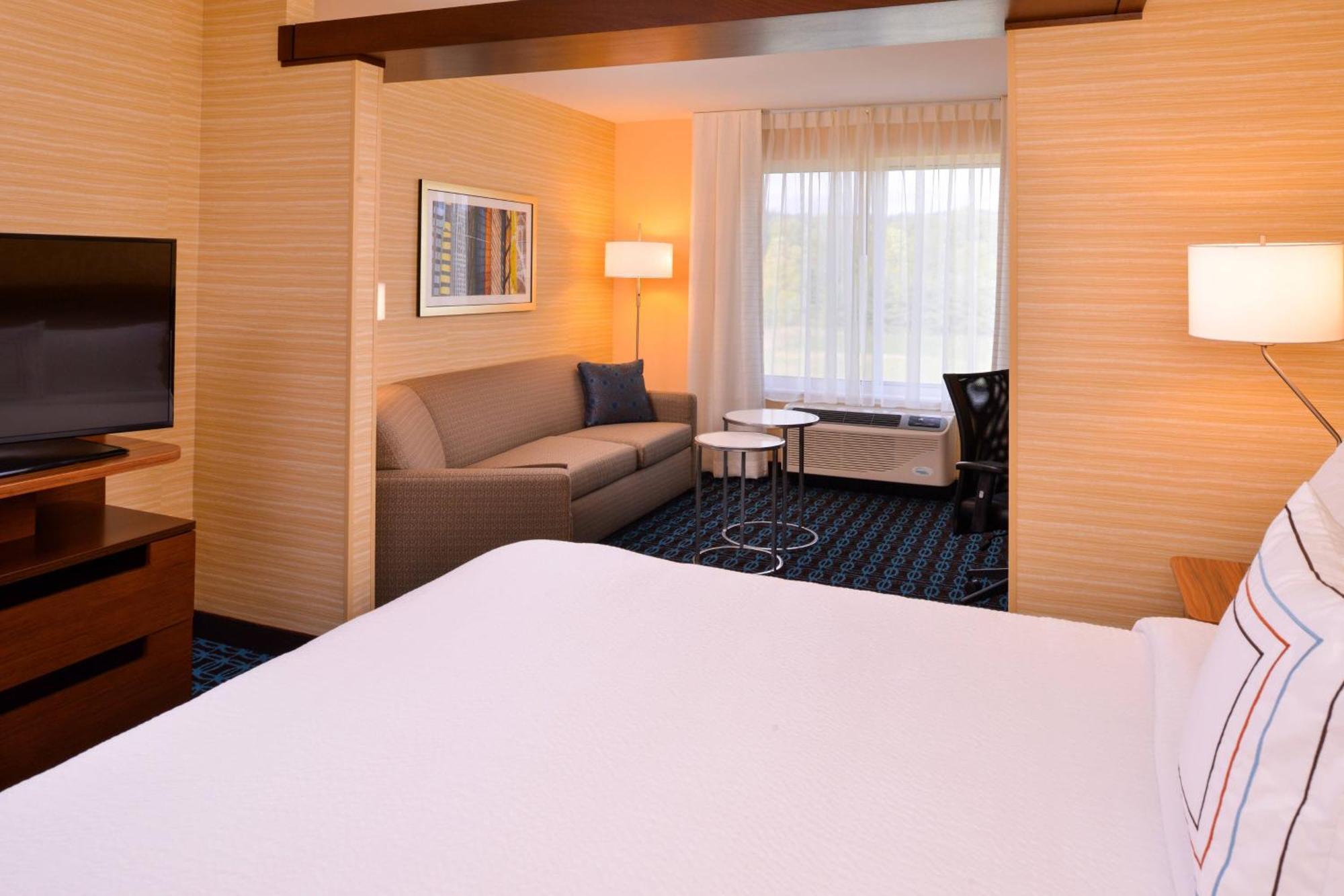 Fairfield Inn & Suites By Marriott Plymouth White Mountains מראה חיצוני תמונה