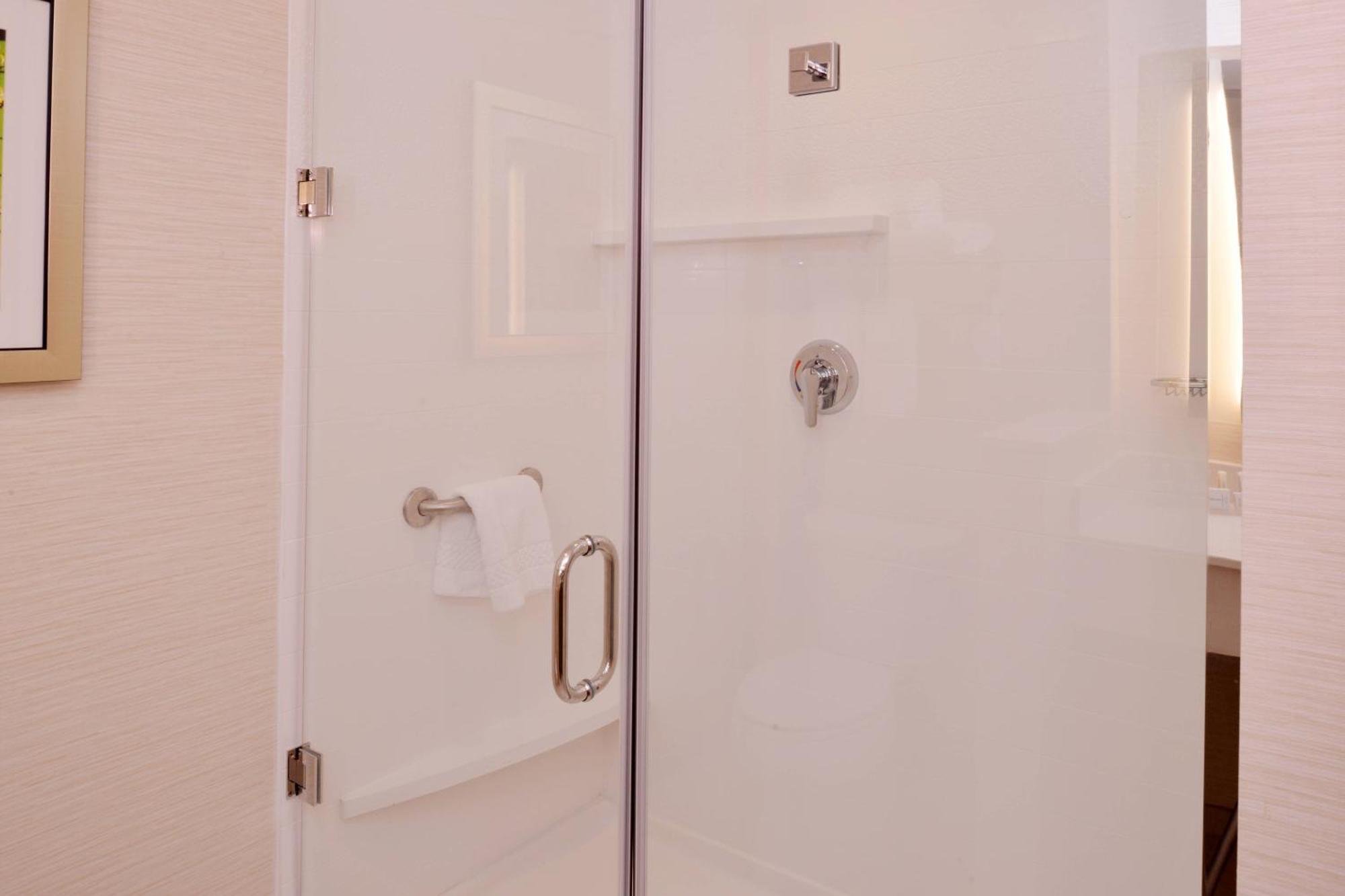 Fairfield Inn & Suites By Marriott Plymouth White Mountains מראה חיצוני תמונה
