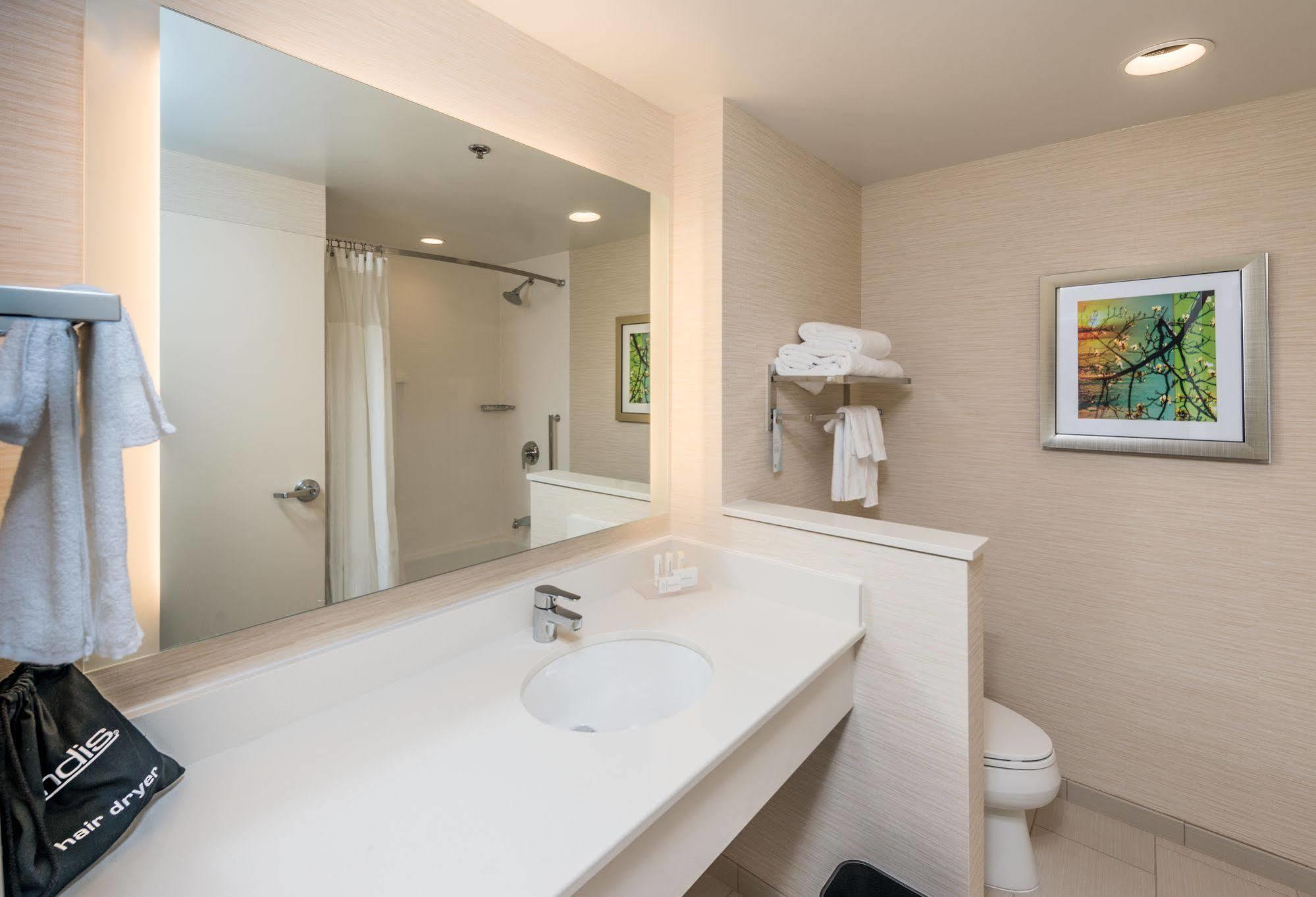 Fairfield Inn & Suites By Marriott Plymouth White Mountains מראה חיצוני תמונה