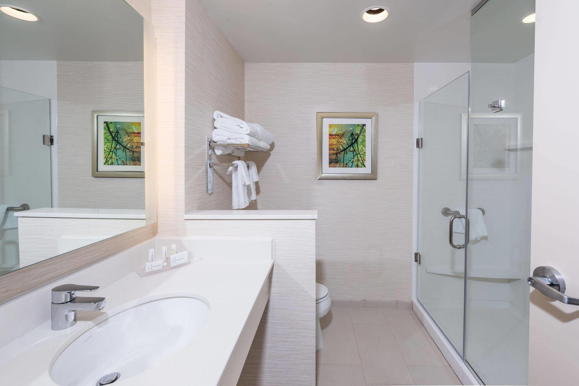Fairfield Inn & Suites By Marriott Plymouth White Mountains מראה חיצוני תמונה